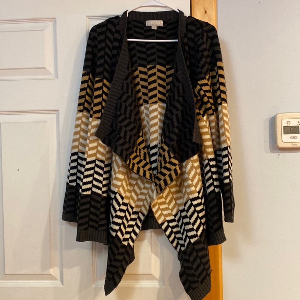 Women’s sweater Size L